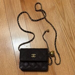 Chanel Black wallet Crossbody Bag